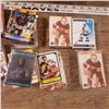 Image 3 : 550 to 600 assorted hockey cards old and new