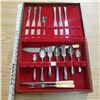 Image 1 : Assorted silver plate Flatware with case and 3 piece carving set