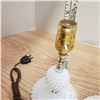 Image 4 : Hobnail milk glass table lamps