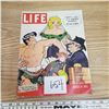 Image 1 : 1952  LIFE Magazine All Capp L'il Abner - coke ad on back Vintage advertising