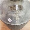 Image 3 : Antique W.D. Beath 5 Imp Gallon galvenrun fuel can