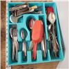 Image 1 : lot of kitchen utensils