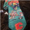 Image 4 : Calgary Flames Muppet hockey tie with Calgary Flames cufflinks and tie pin