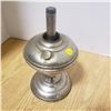 Image 1 : vintage oil lamp base
