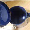 Image 4 : Blue enamel coffee pot