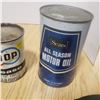 Image 2 : vintage oil cans