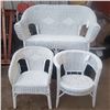 Image 2 : 3 piece white wicker patio set
