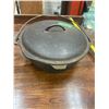 Image 5 : Cast iron pot with lid - made in the USA 12" across