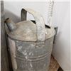 Image 3 : 3 galvanized pails