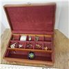 Image 1 : Jewelry box and contents