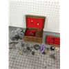 Image 1 : JEWELRY AND BOX ETC