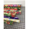 Image 2 : LOT OF VINTAGE WRAPPING PAPER