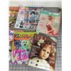 Image 3 : LOT OF DOLL AND COLLECTIBLE RELATED MAGAZINES