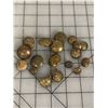 Image 1 : LOT OF CANADIAN MILITARY UNIFORM BUTTONS