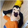Image 2 : Vintage Disney Store Goofy Stuffed Animal