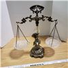 Image 1 : Vintage Cherub Scales of Justice