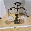 Image 2 : Vintage Cherub Scales of Justice
