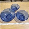 Image 1 : 3 Blue Pyrex Bowls