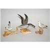 Image 1 : LOT (3) CARVED & PAINTED BIRDS: (1) CONTEMPOR