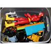 Image 1 : TOTE OF ASSORTED KID TOYS AND ACTION FIGURES