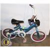 Image 1 : BLUE KIDS BIKE WITH TRAINING WHEELS AND