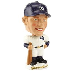 1962 Mickey Mantle Nodder. The tiniest chip at