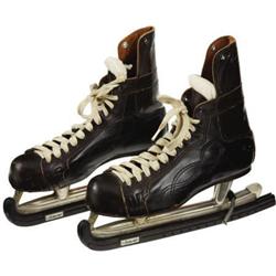 Gordie Howe Signed Skates .