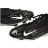 Image 2 : 2005 Vince Young Game Worn Cleats. Size 13.5 bl
