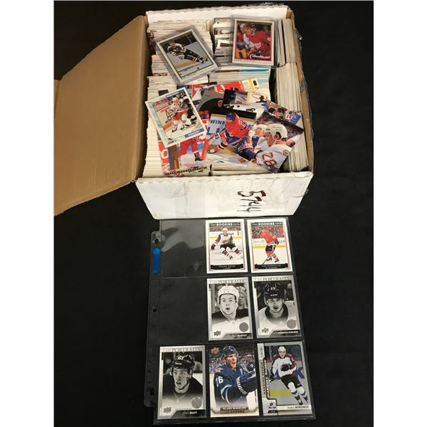 LARGE HOCKEY CARD LOT