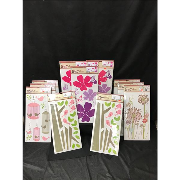 Assorted Colourful Wall Decor