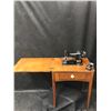 Image 2 : Vintage Singer Sewing Machine and Table
