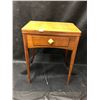 Image 3 : Vintage Singer Sewing Machine and Table