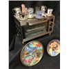 Image 6 : Toaster Over, Hawaiian Plates, Mugs & Cups