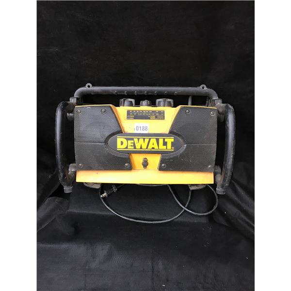 Dewalt Heavy Duty Stereo System