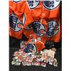 Image 1 : Oilers Flags & Hockey Cards