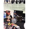 Image 4 : 1987 Edmonton Oilers Championship Poster, Wayne Gretzky Poster, Hockey Cards, Coin & Shot Glass