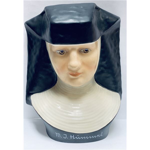1978 Goebel Hummel Sister Berta Bust Special Edt. #3