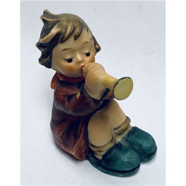 1968 Goebel Hummel Girl With Trumpet Porcelain Figurine #391