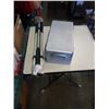 Image 1 : BUNDLE OF FIBERGLASS HANDLES AND HARD CASE