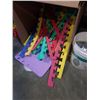 Image 2 : FOAM PUZZLE MAT - 84 SQUARE FEET