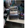 Image 2 : ELECTRIC HEATER, METAL GAS CAN, PULLERS, TIRE CHAINS AND CHEQUE WRITER