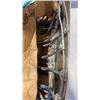 Image 5 : 2 BOXES OF TOOLS, BATTERY TESTERS, CABLE CHAINS AND MORE