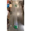 Image 1 : Four extender poles