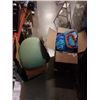 Image 1 : LOT OF STORE RETURN INFLATABLES AND MEMORY FOAM TOPPER