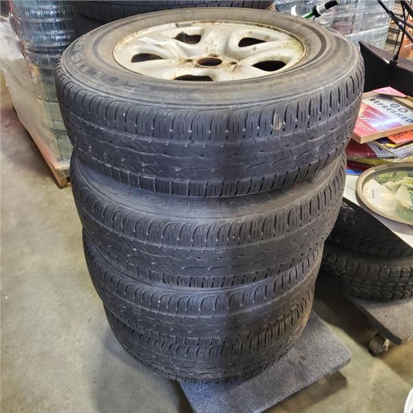 4 KUMHO P225/ 70 R16 TIRES ON 5 BOLT RIMS