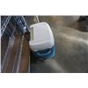 Image 4 : IGLOO ROLLING COOLER