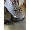 Image 3 : TABLE 4 SWIVEL PATIO CHAIRS AND OVAL GLADS TOP PATIO TABLE