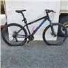Image 1 : BLUE/BLACK NORTHROCK BIKE