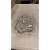 Image 2 : TRAY OF CRYSTAL AND ART GLASS