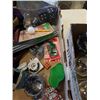 Image 3 : MAGIC BULLET, GLASS VASE OF BEADS AND TRAY OF ESTATE GOODS